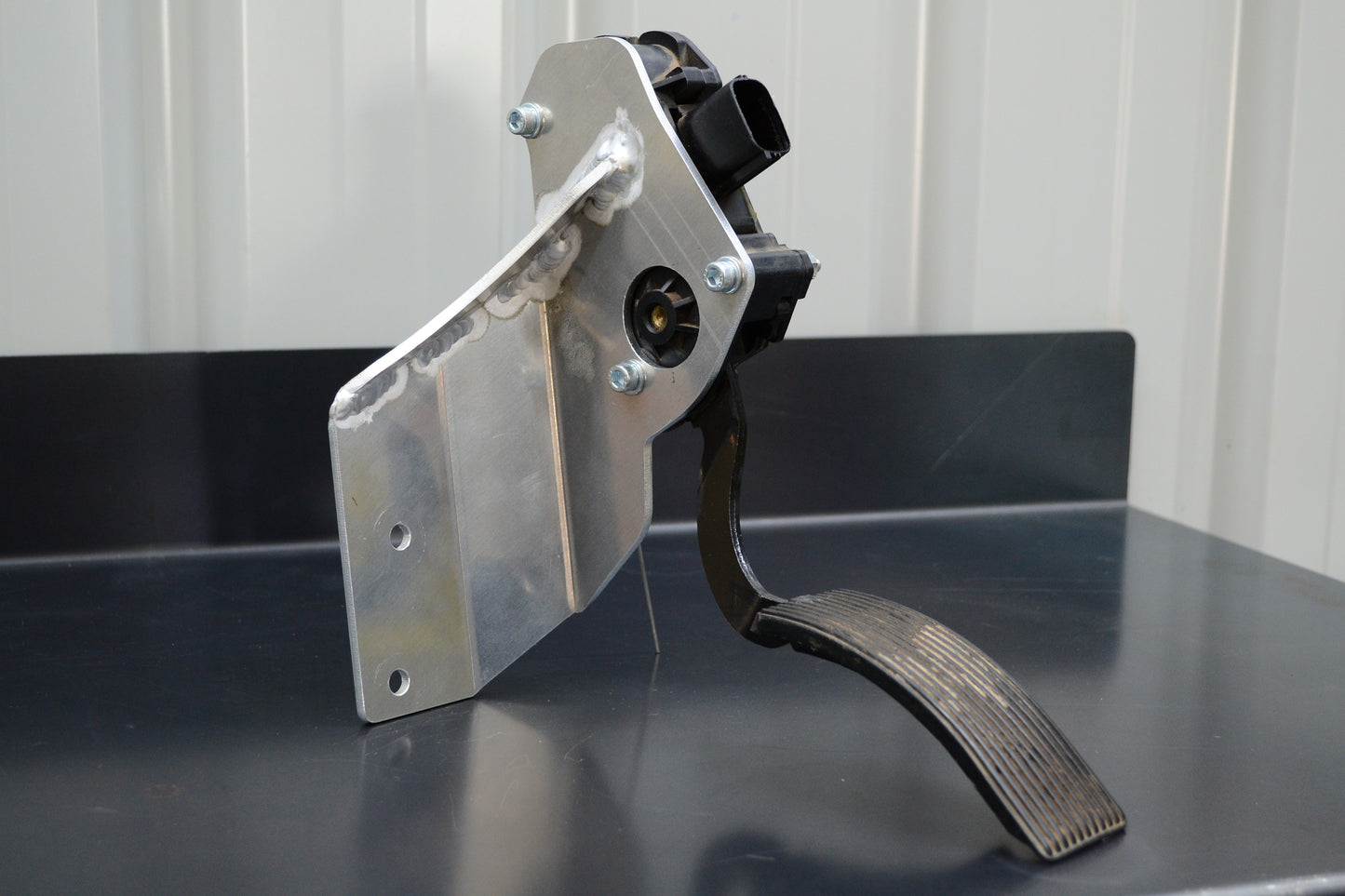 Ford XF /BA fly-by-wire pedal bracket
